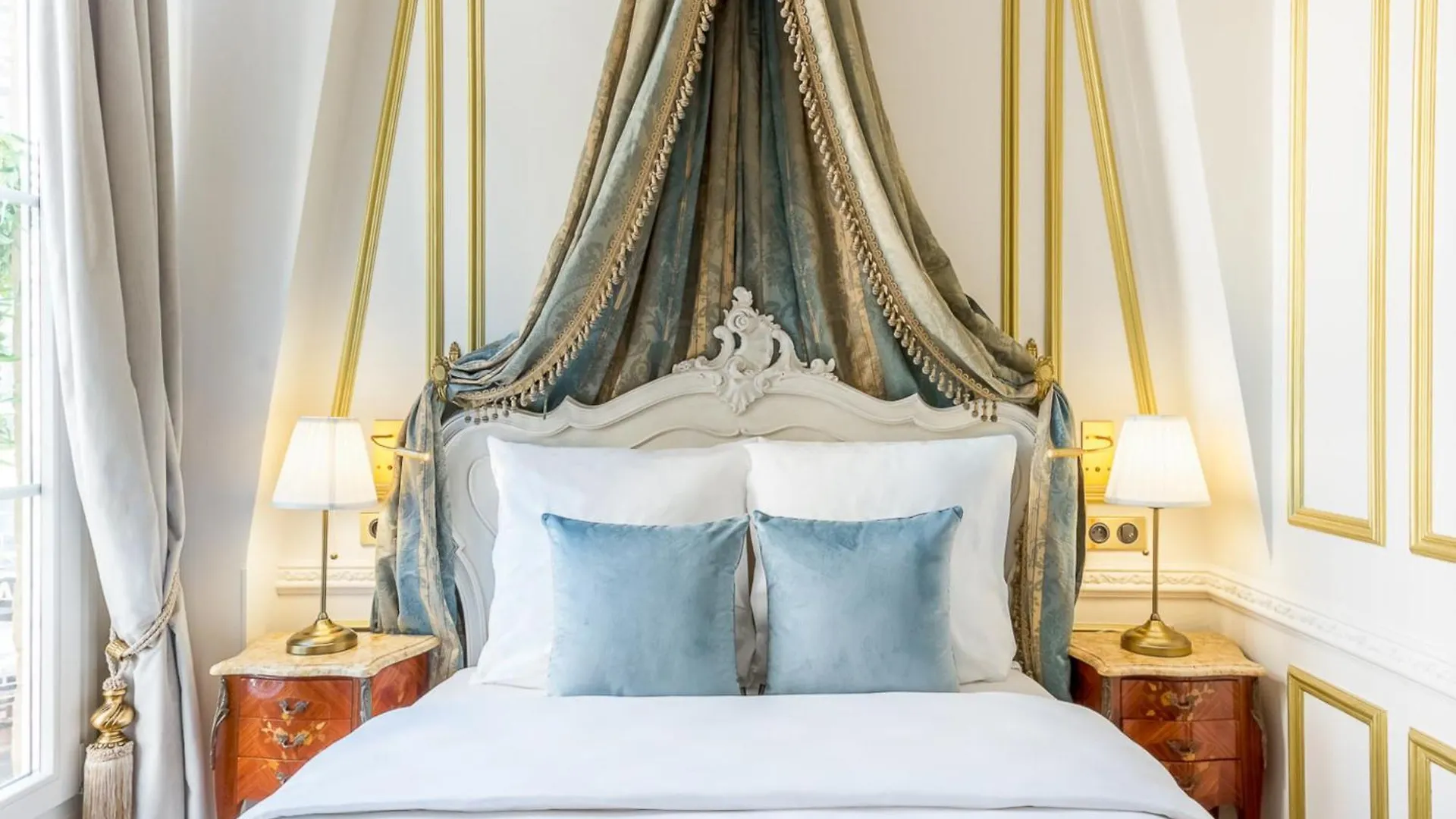 Merveil - Luxury Serviced Apartment - Aboukir VI Paris