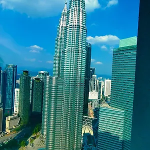 https://sky-suites-klcc-by-kd-luxury-suites.kualalumpurs-hotels.com