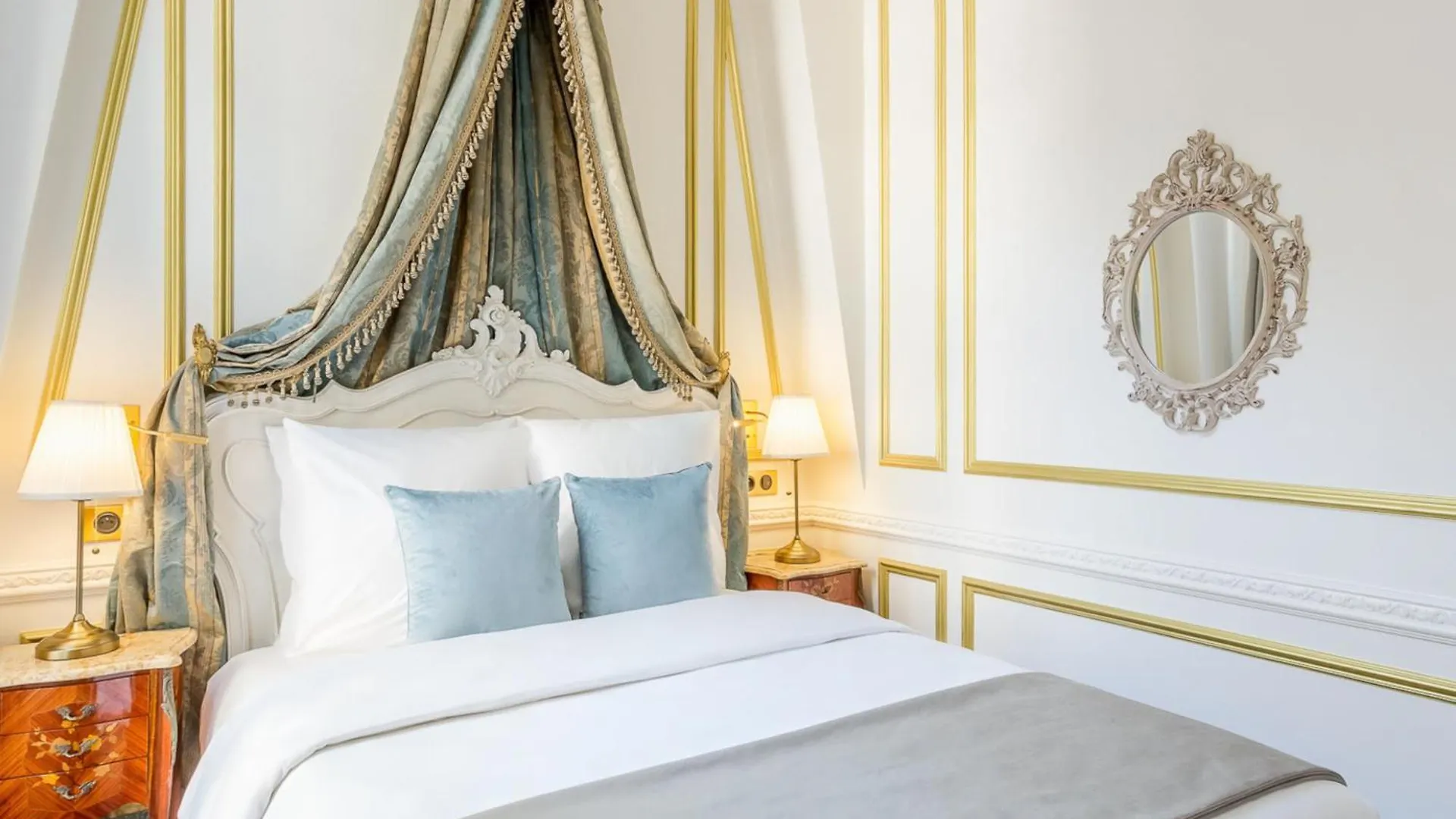 Merveil - Luxury Serviced Apartment - Aboukir VI Paris